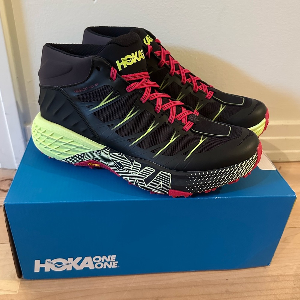 New Hoka one Speedgoat women’s shoes. Black/nine iron color. Size 8